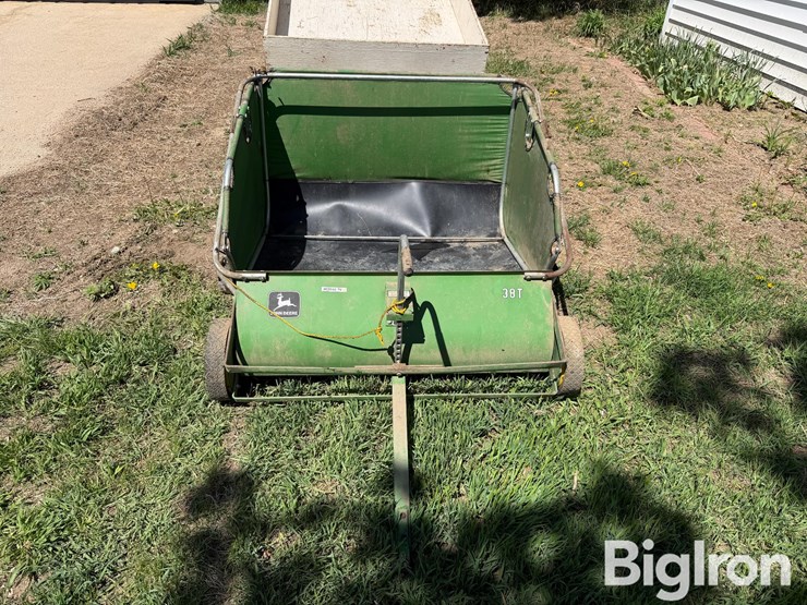 john-deere-la-image-2