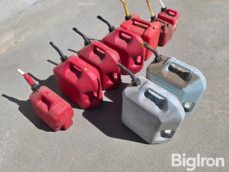 portable-fuel-containers-image-1