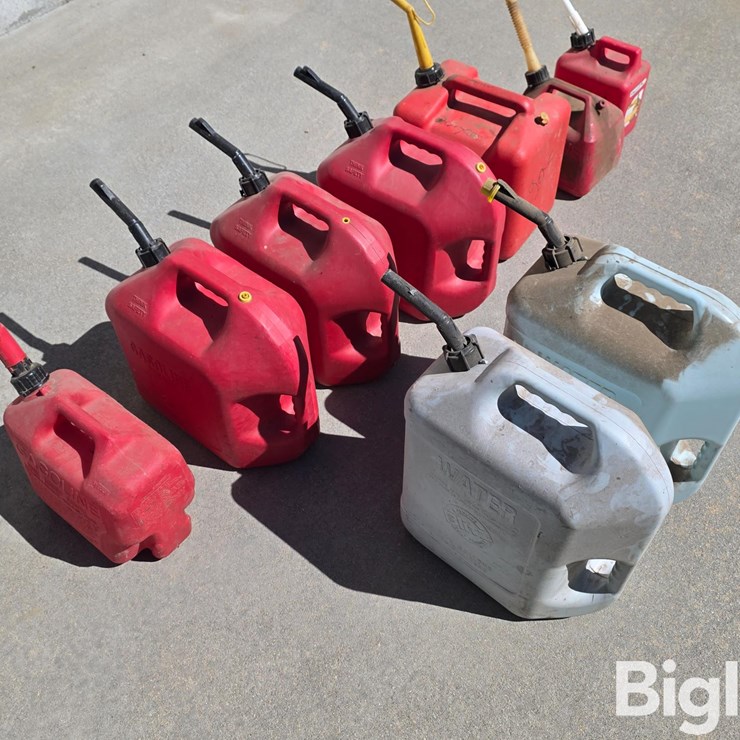 Portable Fuel Containers
