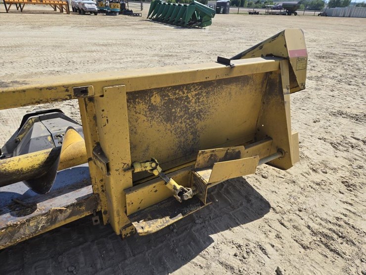 new-holland-974-image-8