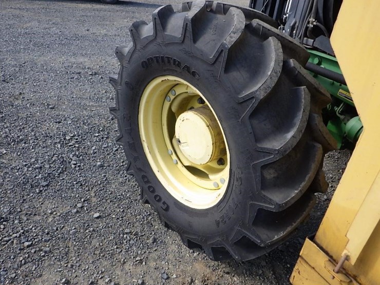 2005-john-deere-7220-image-36