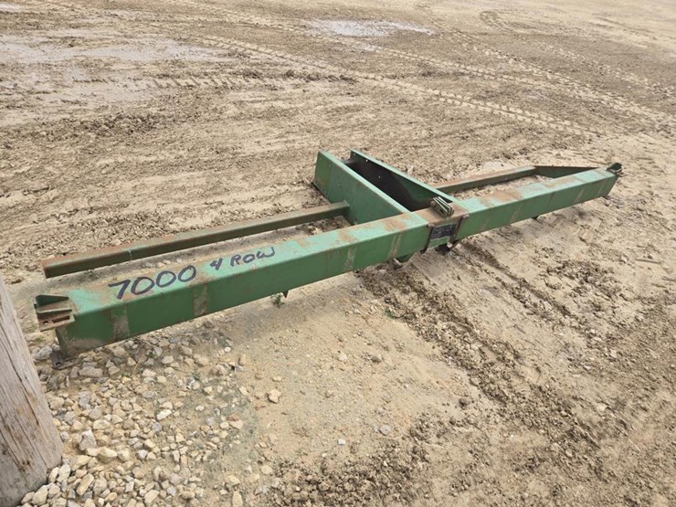 john-deere-7000-image-4