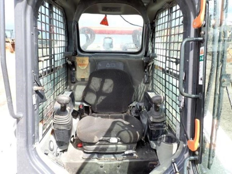 2021-bobcat-t770-image-19