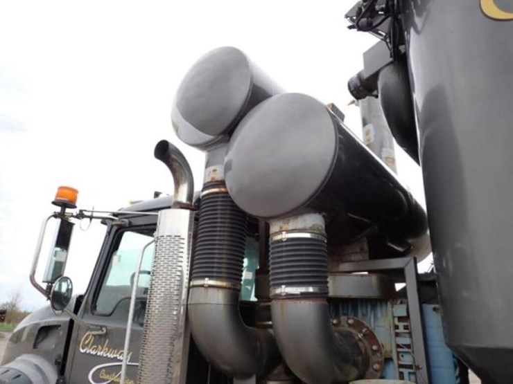 inoperable-2007-supervac-2000-on-2007-mack-ct713-1-image-40