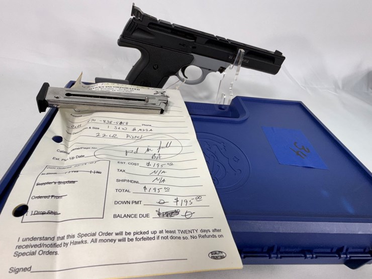 #34-•-smith-&-wesson-22a-1-22lr-pistol-umb1168-image-2