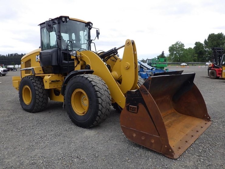 2022-caterpillar-930m-image-3