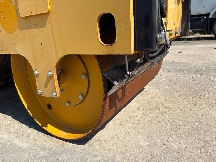 #3-•-2019-mauldin-compact-roller-image-6
