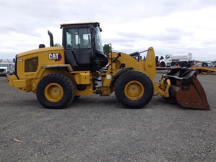 2022-caterpillar-930m-image-4
