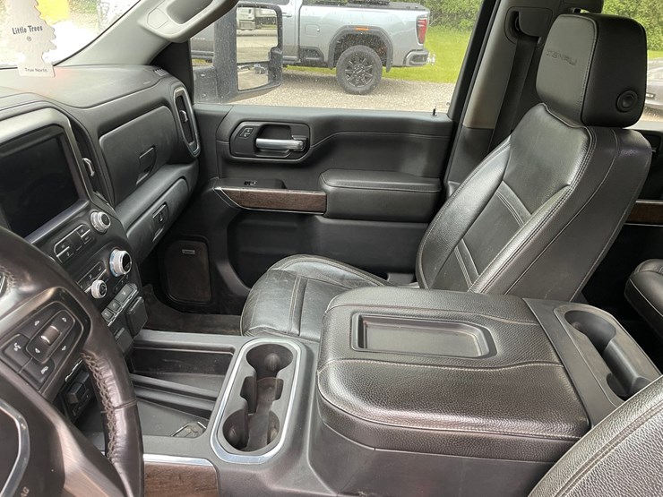 2020-gmc-3500-image-44