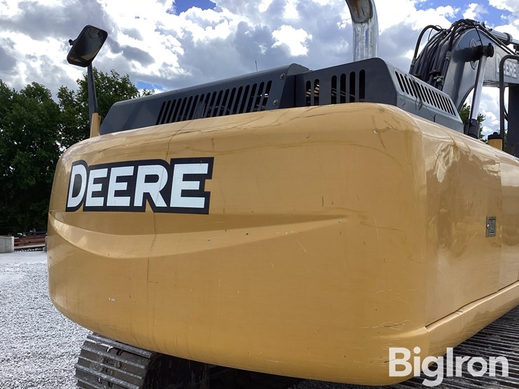 2012-deere-210g-lc-image-18