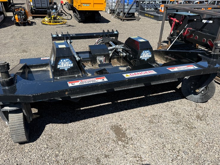#15-•-blue-diamond-84"-skid-steer-rotary-cutter-image-1