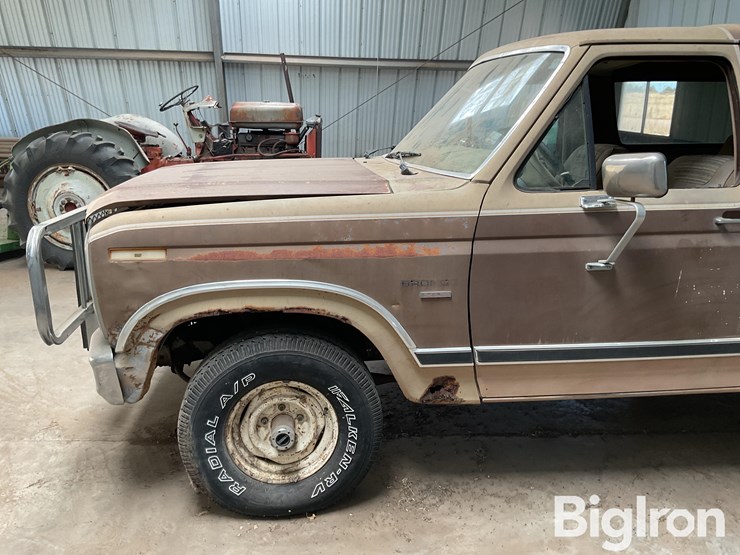 1984-ford-bronco-image-11