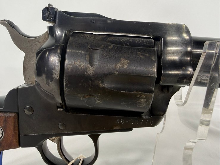 #82-•-ruger-blackhawk-45-revolver-48-05776-image-9