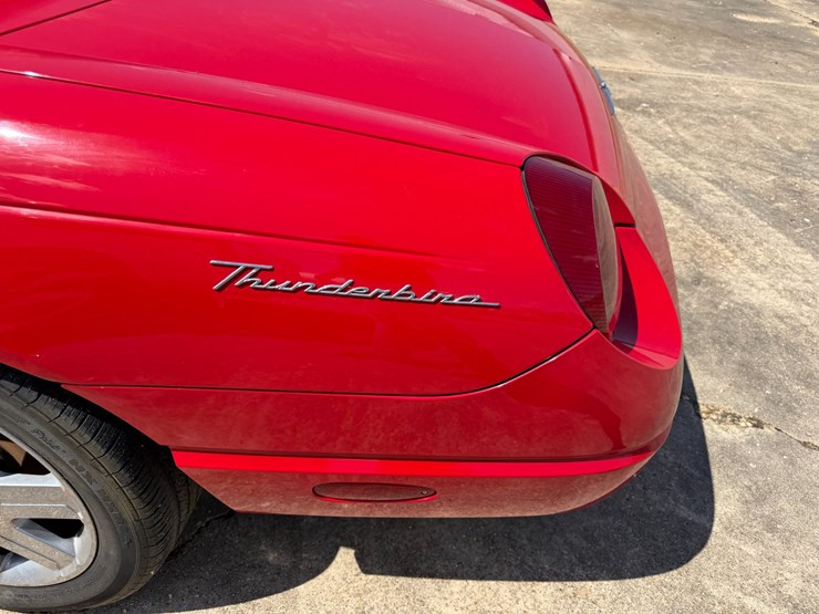 #47813-•-2004-ford-thunderbird-coupe-vin:-1fahp60a24y101242-image-23