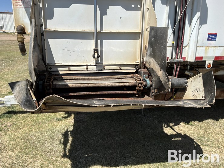 laird-db-1805-delivery-box-for-feed-truck-image-11