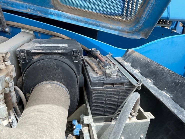 2019-genie-gth1256-image-75