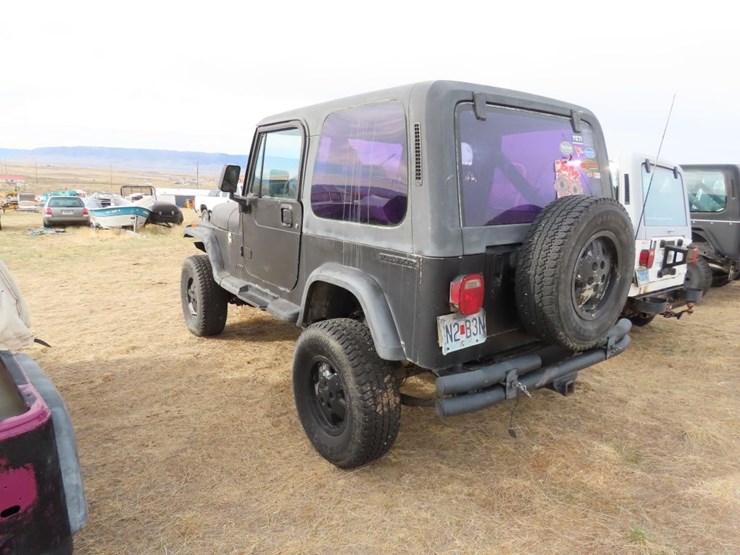 1989-jeep-wrangler-image-5