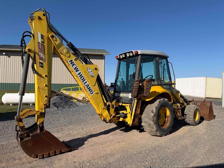 new-holland-b95lr-backhoe-image-13