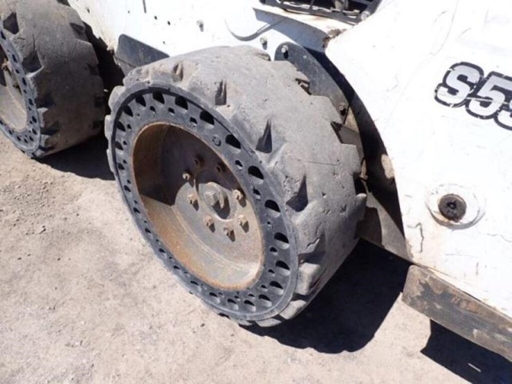 2019-bobcat-s590-image-28