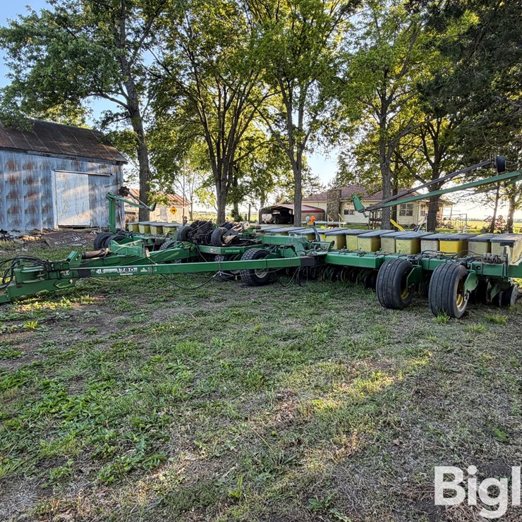 JOHN DEERE 1780