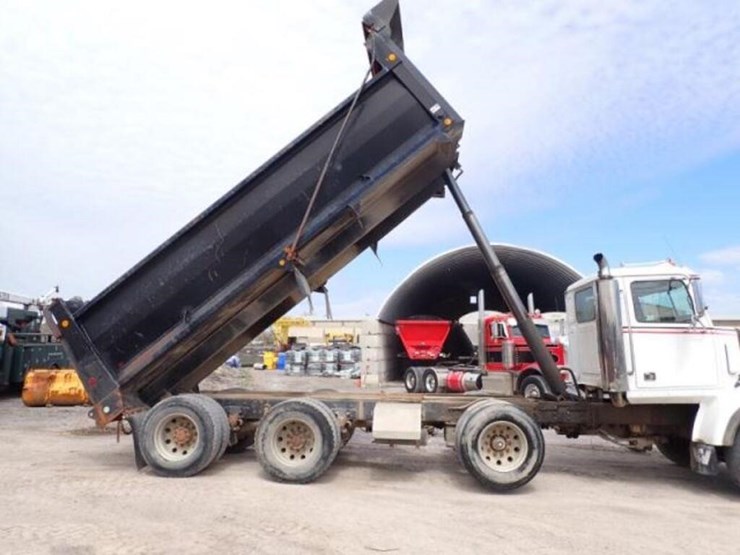 2000-western-star-5964ss-image-76