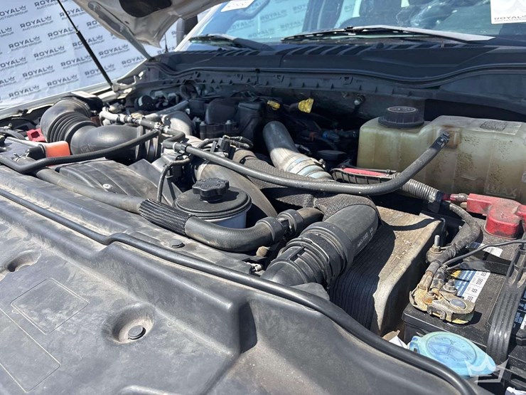 2017-ford-f450-image-15
