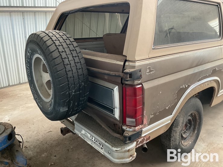 1984-ford-bronco-image-19
