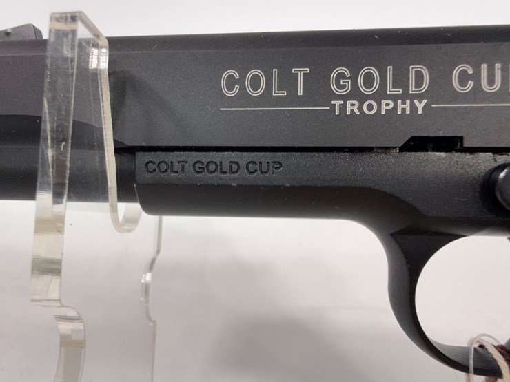 #26-•-colt-umarex-usa-colt-gold-cup-22lr-pistol-lk031170-image-8