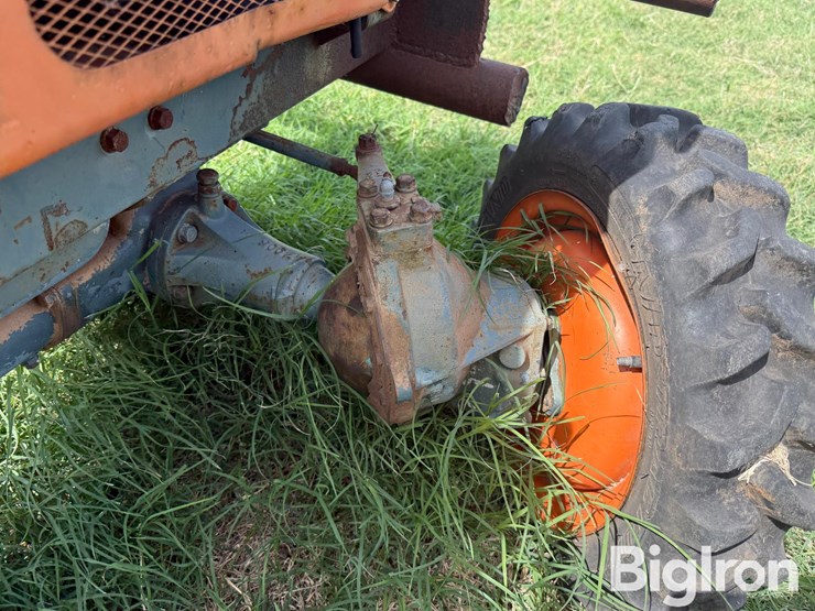 1977-kubota-b7100-image-13