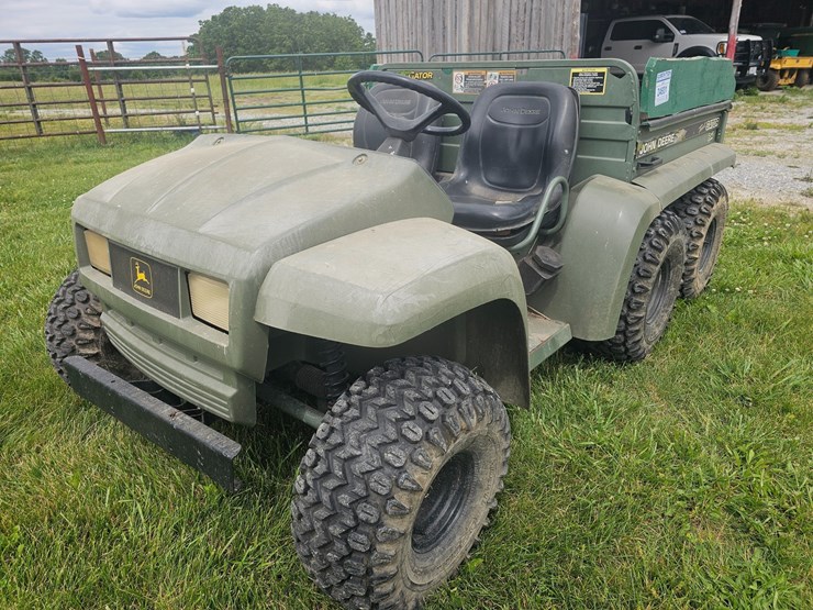 john-deere-gator-image-1
