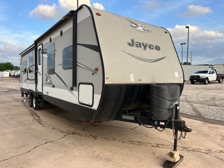 2016-jayco-jay-flight-camper-image-3
