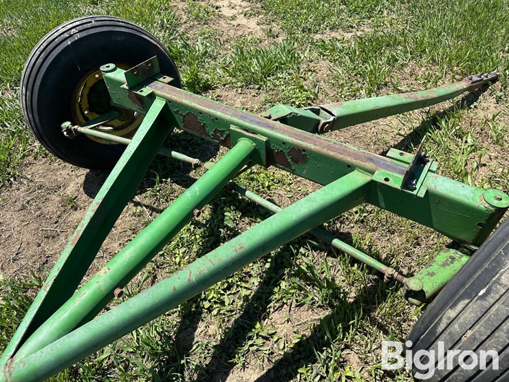 john-deere-1065-image-16