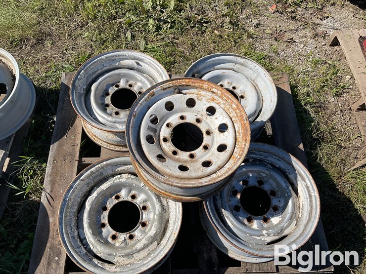 pallet-of-steel-wheels-image-11