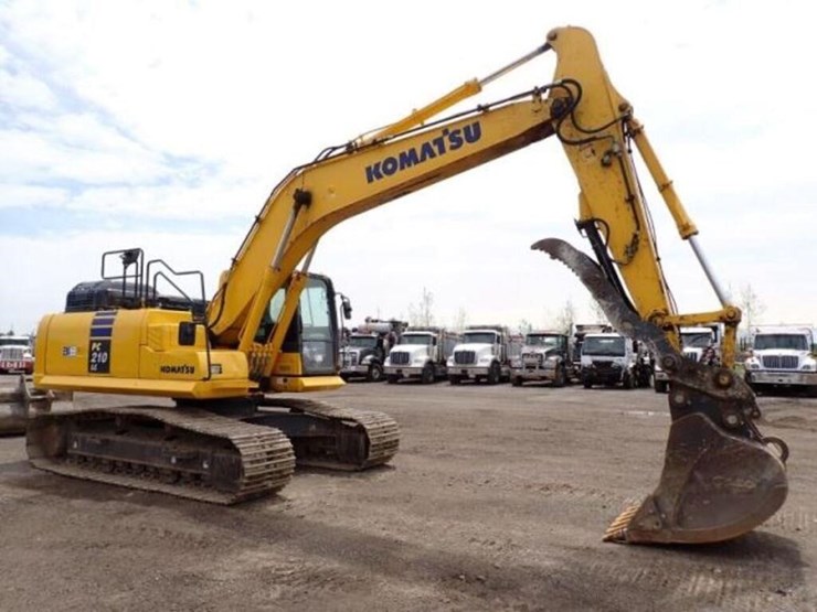 2022-komatsu-pc210-lc-11-image-2
