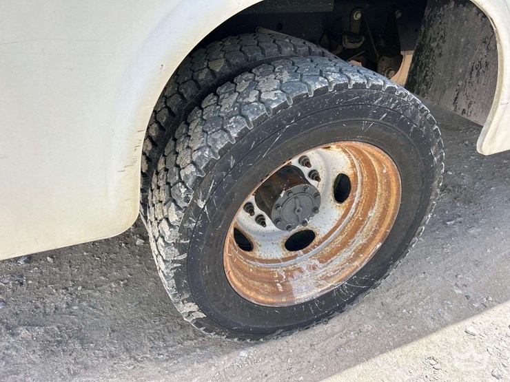 2019-ford-f450-image-41