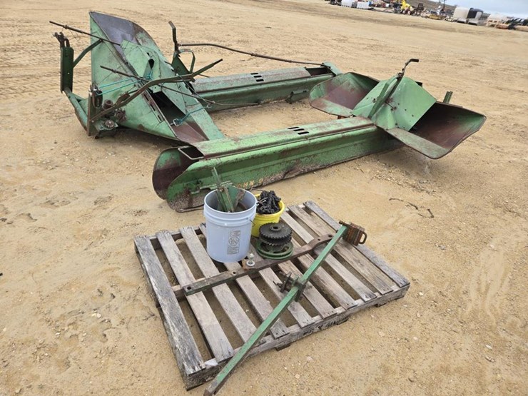 john-deere-237-image-15