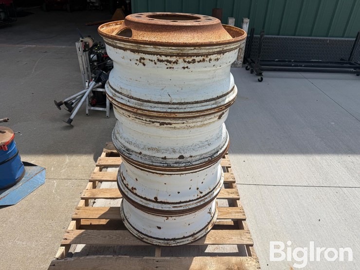 11r24.5-steel-rims-image-6