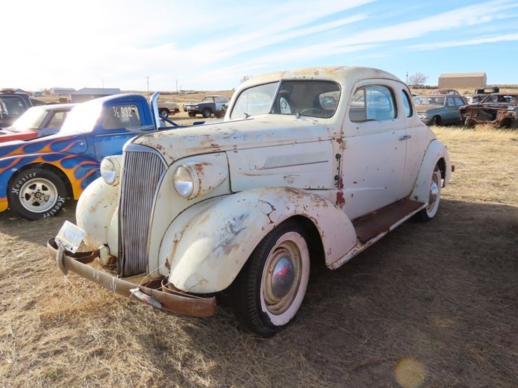 1937-chevrolet-coupe-image-3