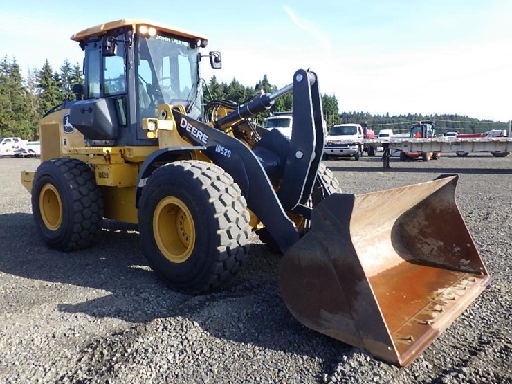 2023-john-deere-544-image-3