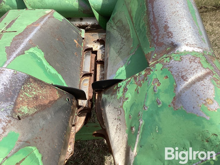 john-deere-843-image-19