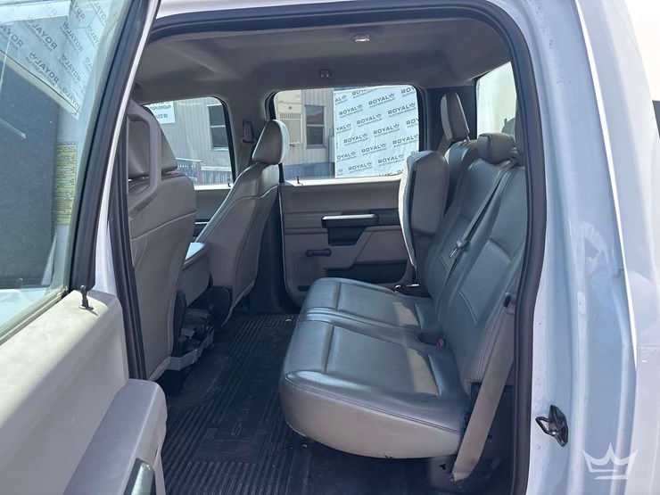 2017-ford-f450-image-18