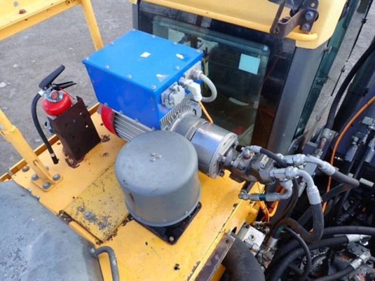 2015-volvo-ec250el-image-74