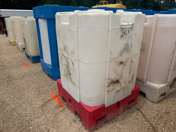 #1659-•-330-gallon-plastic-storage-oil-tank-image-1