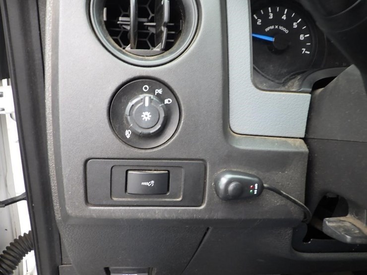 2013-ford-f150-image-36