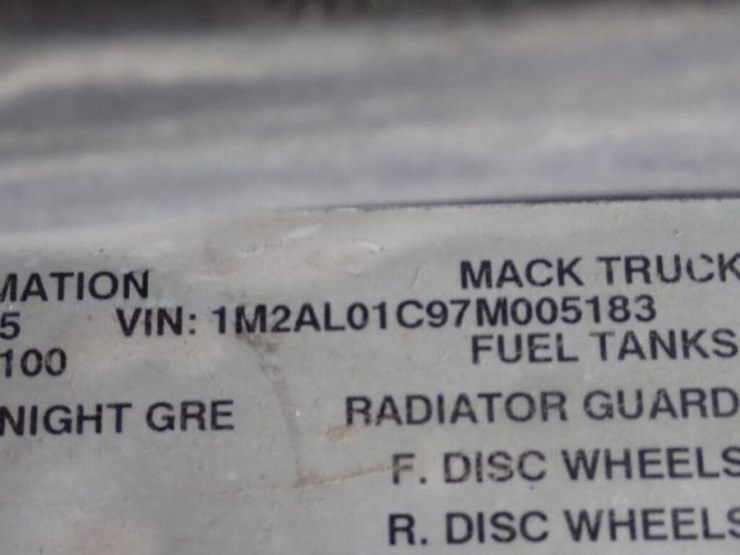 inoperable-2007-supervac-2000-on-2007-mack-ct713-1-image-9