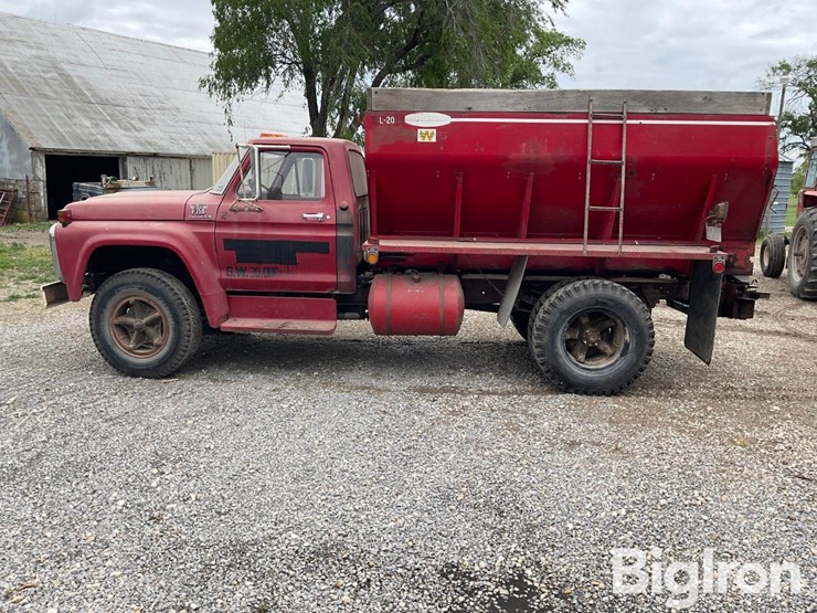 1977-ford-f750-image-8
