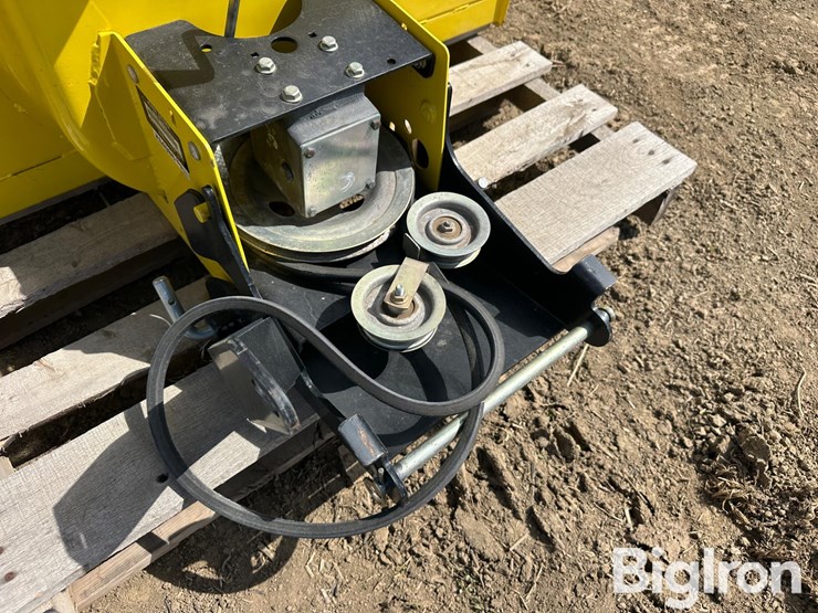 2010-john-deere-47-image-19