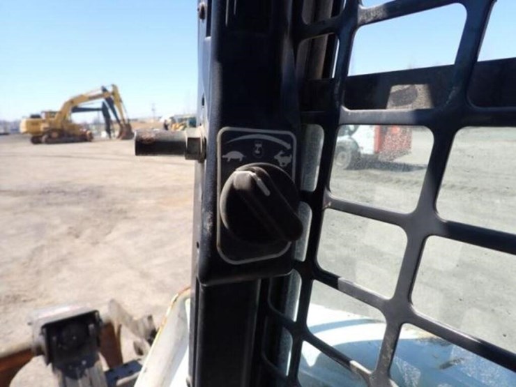 2014-bobcat-s510-image-13