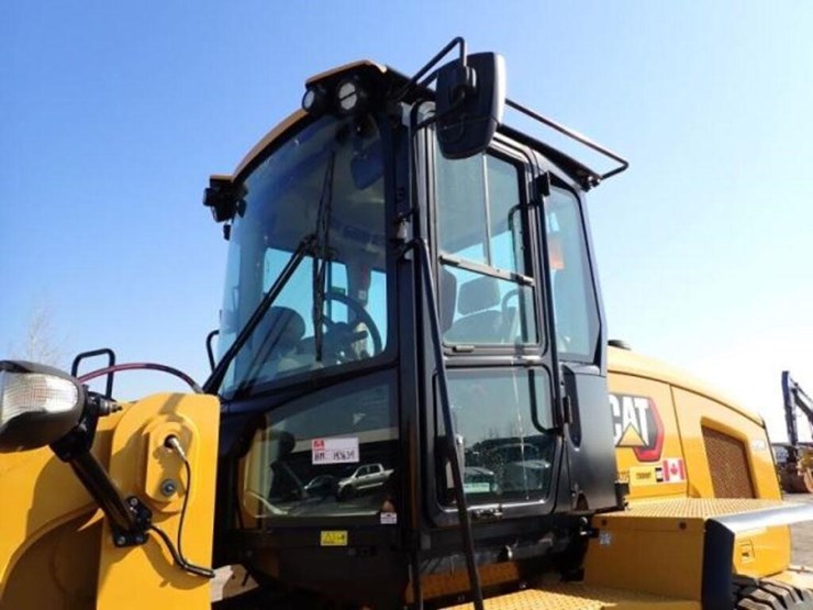 2023-caterpillar-926m-image-23