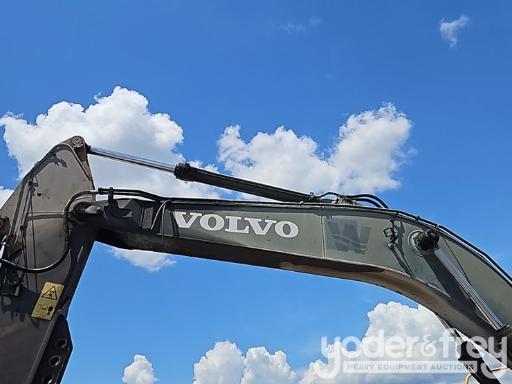 2012-volvo-ec250dl-image-20